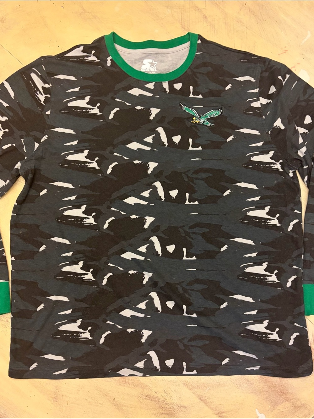 Mens Vintage Starter Philadelphia Eagles Camo Long Sleeve Shirt XXL Embroidered